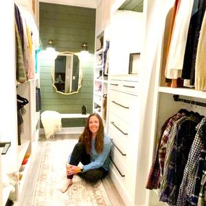 Meet your Posher, Dana